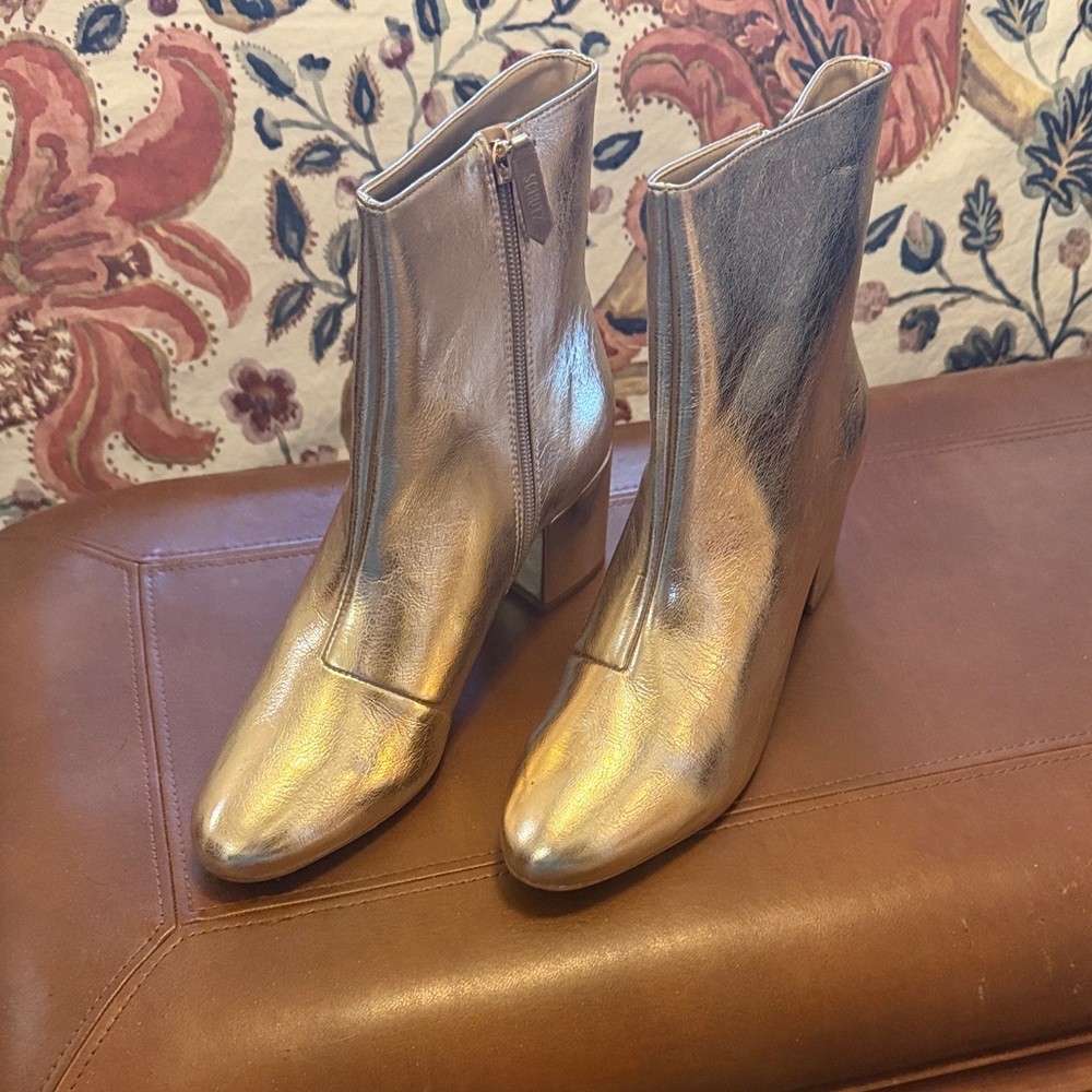 SCHUTZ Metallic Gold Heeled Boots